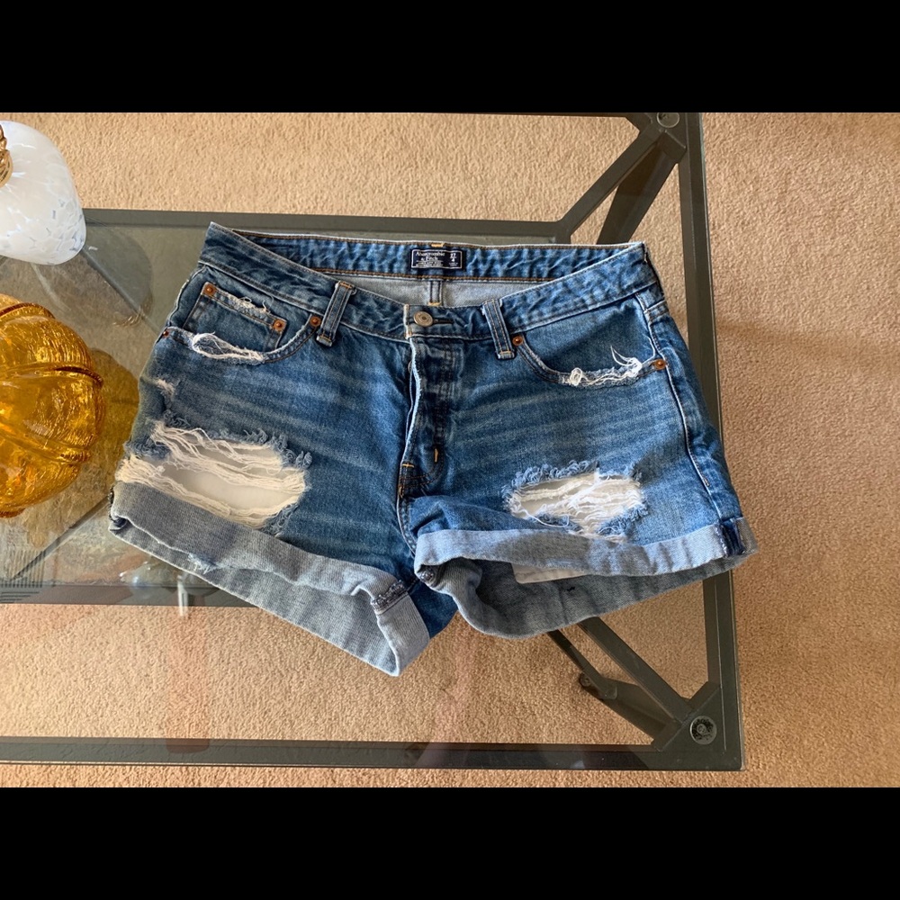 Abercrombie & Finch shorts